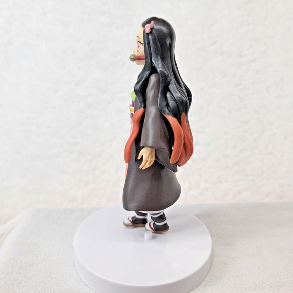 Nezuko Kamada Figure Demon Slayer Kimetsu no Yaiba Bandai Shonen Jump Anime - Picture 4 of 10